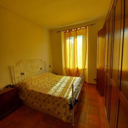 דירות לה ספציה Casa Loris מראה חיצוני תמונה